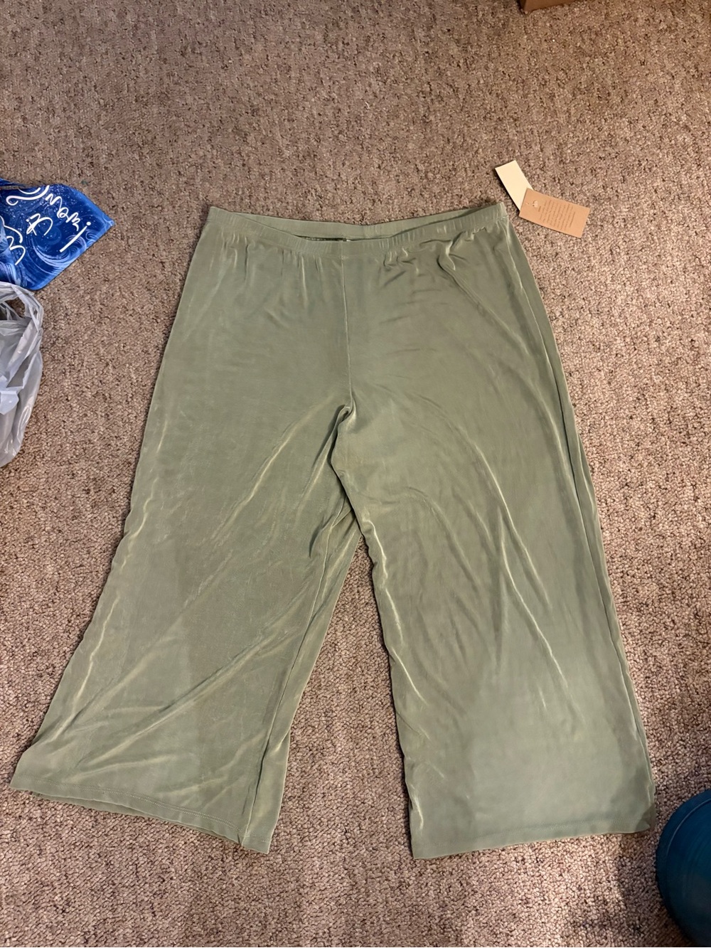 Coldwater Creek Sage Green Wide-Leg Knit Crop Pants